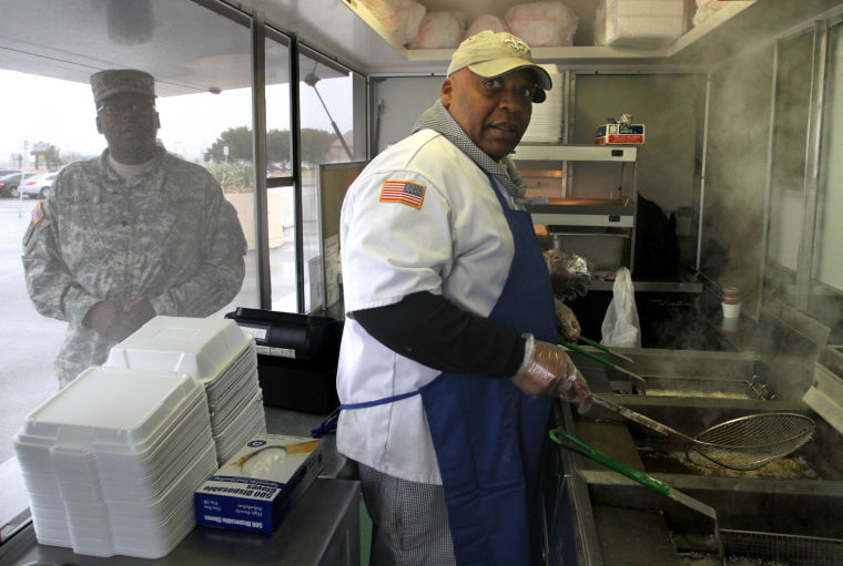 Fort Hood Trucks.Jaime Villanueva 003.jpg